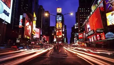 LED鋁基板廠(chǎng)家為您盤(pán)點(diǎn)中外七大LED顯示屏奇觀(guān)